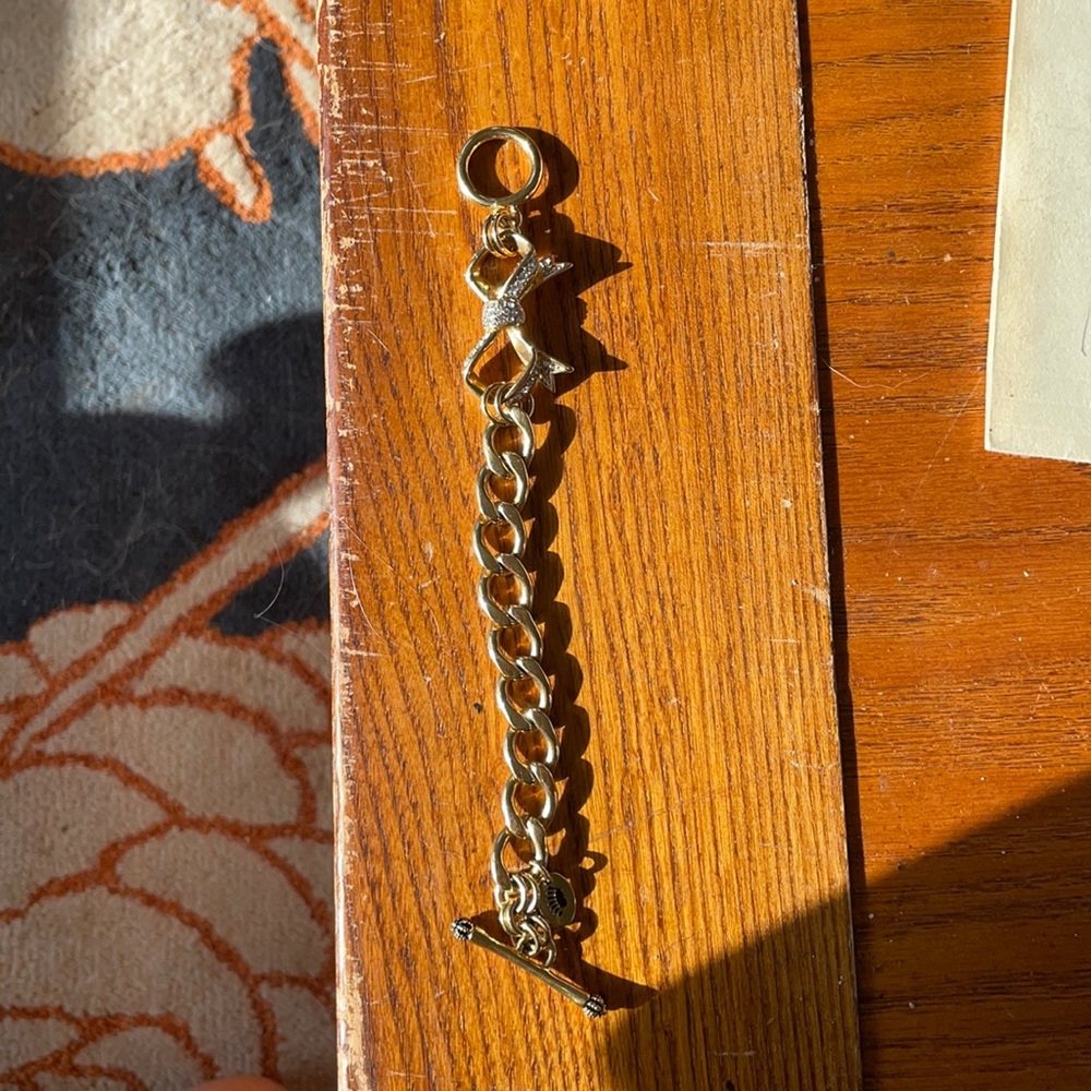 Juicy couture bow bracelet
